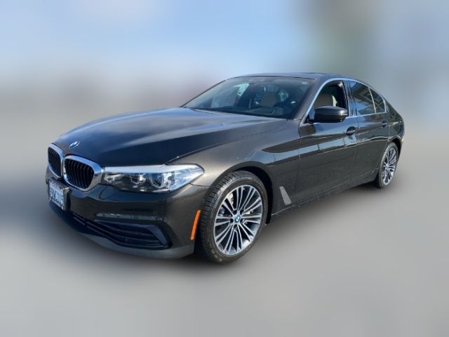 2019 BMW 5 Series 530i