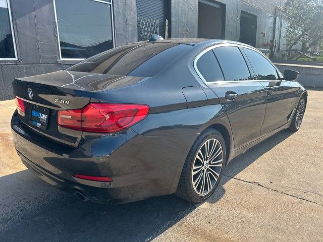 2019 BMW 5 Series 530i