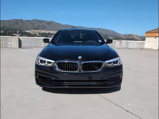 2019 BMW 5 Series 530i