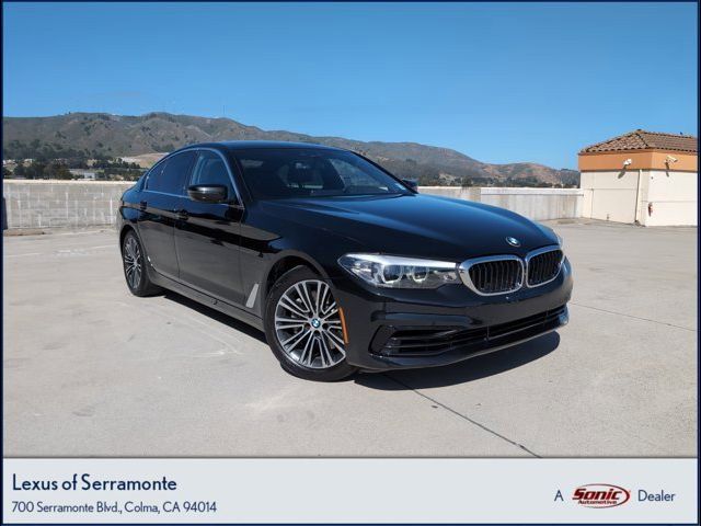2019 BMW 5 Series 530i