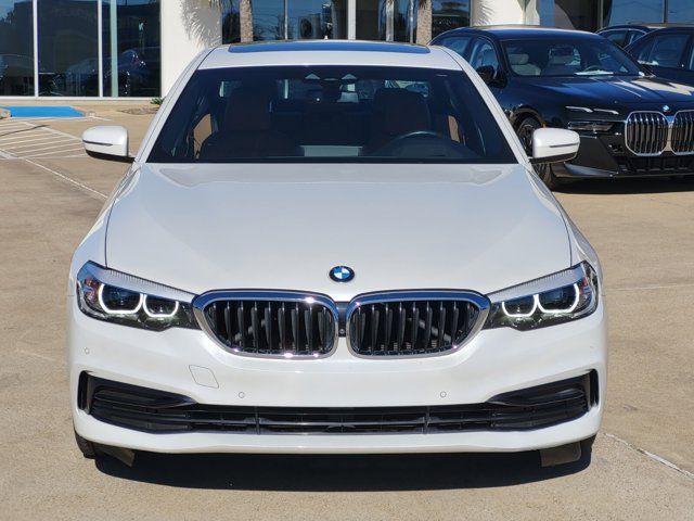 2019 BMW 5 Series 530i