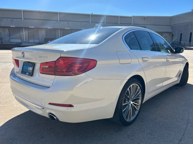 2019 BMW 5 Series 530i