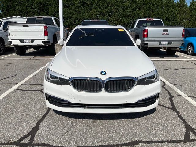 2019 BMW 5 Series 530i