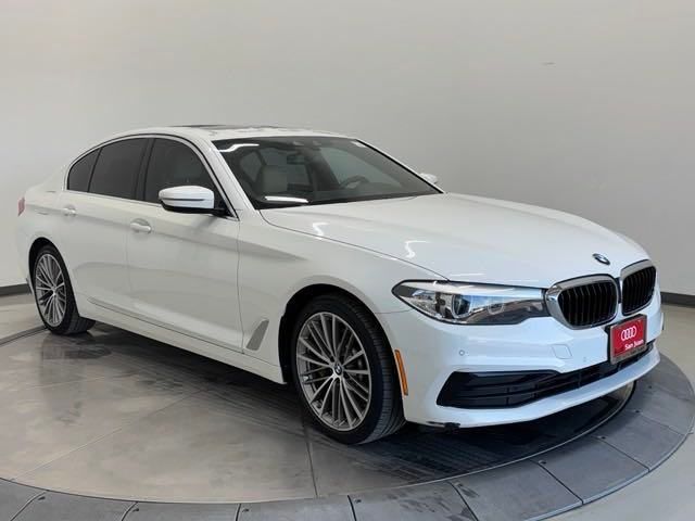 2019 BMW 5 Series 530i