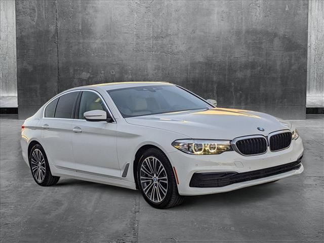 2019 BMW 5 Series 530i