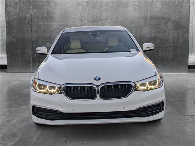 2019 BMW 5 Series 530i