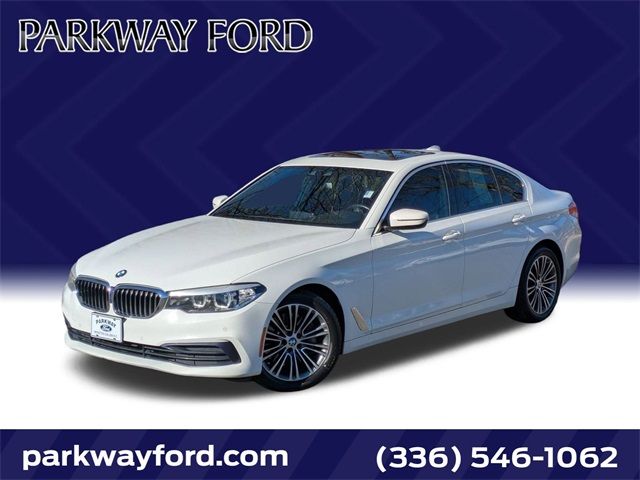 2019 BMW 5 Series 530i