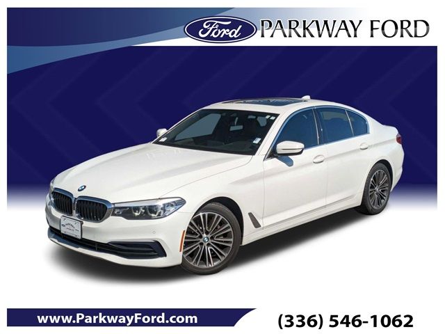 2019 BMW 5 Series 530i