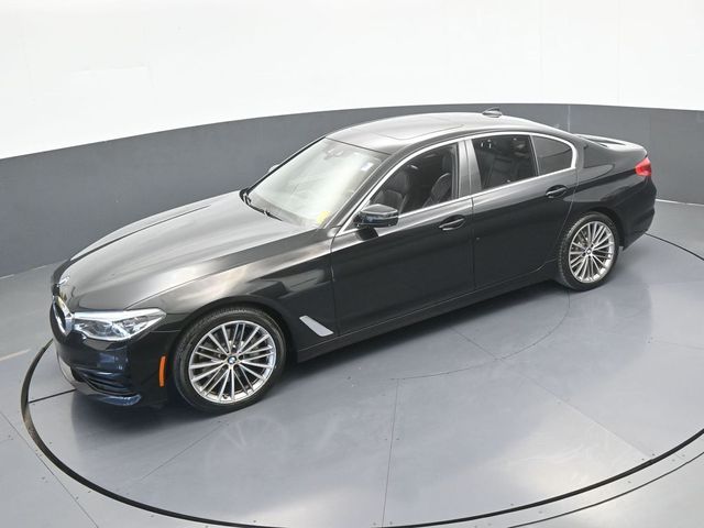 2019 BMW 5 Series 530i