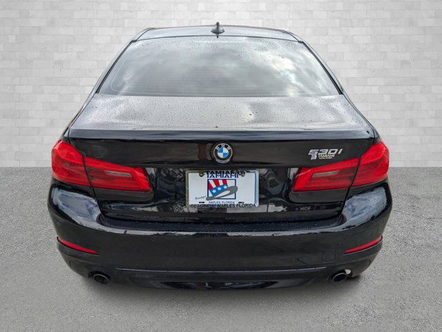 2019 BMW 5 Series 530i