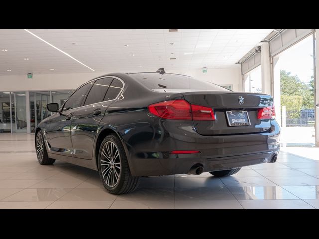 2019 BMW 5 Series 530i