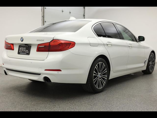 2019 BMW 5 Series 530i