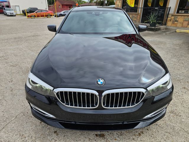 2019 BMW 5 Series 530i