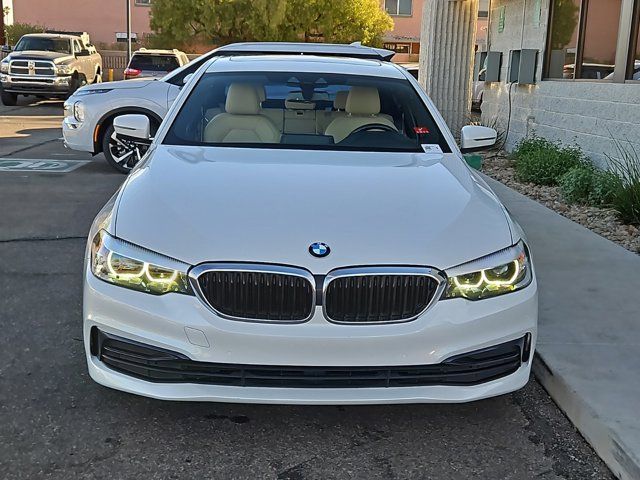 2019 BMW 5 Series 530i