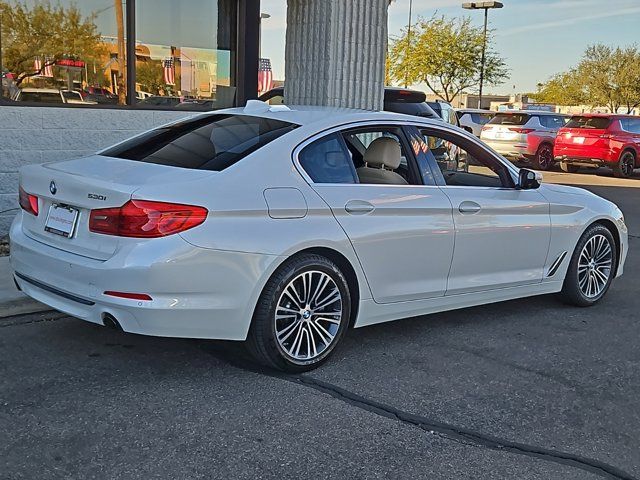 2019 BMW 5 Series 530i