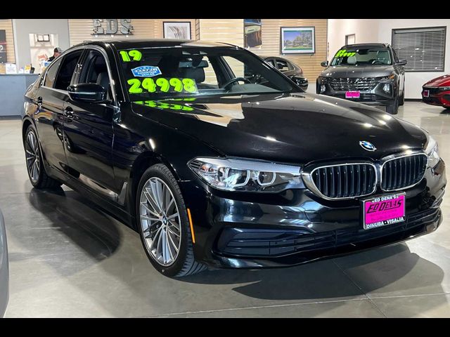 2019 BMW 5 Series 530i