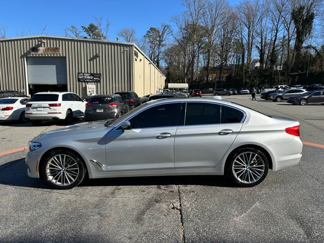 2019 BMW 5 Series 530i