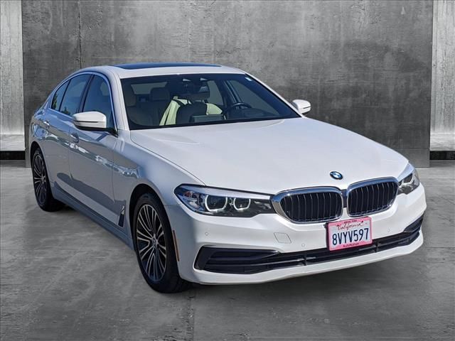 2019 BMW 5 Series 530i