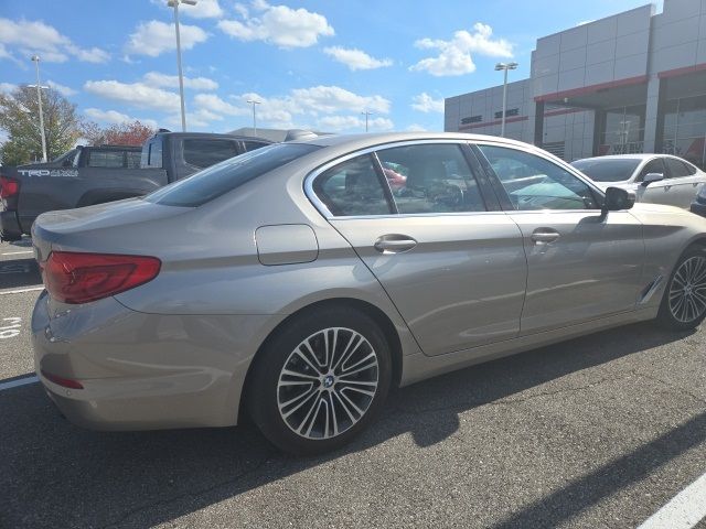 2019 BMW 5 Series 530i