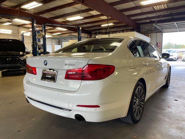 2019 BMW 5 Series 530i