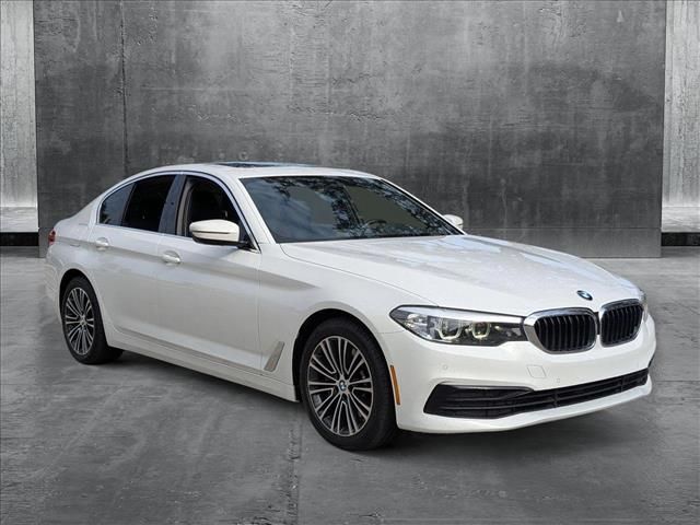 2019 BMW 5 Series 530i