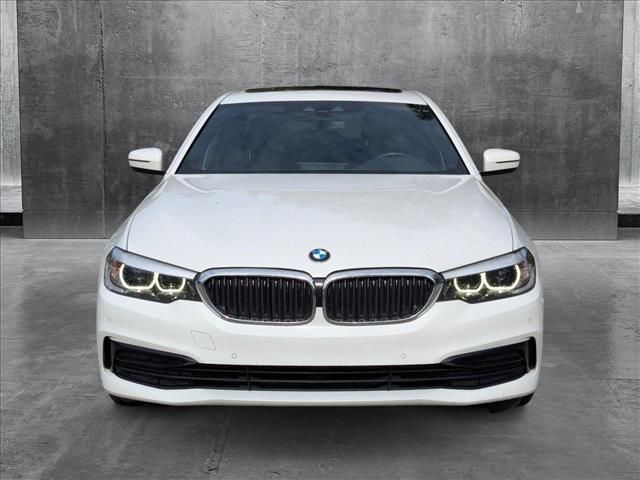 2019 BMW 5 Series 530i