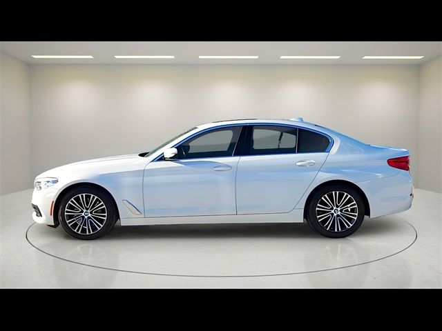 2019 BMW 5 Series 530i