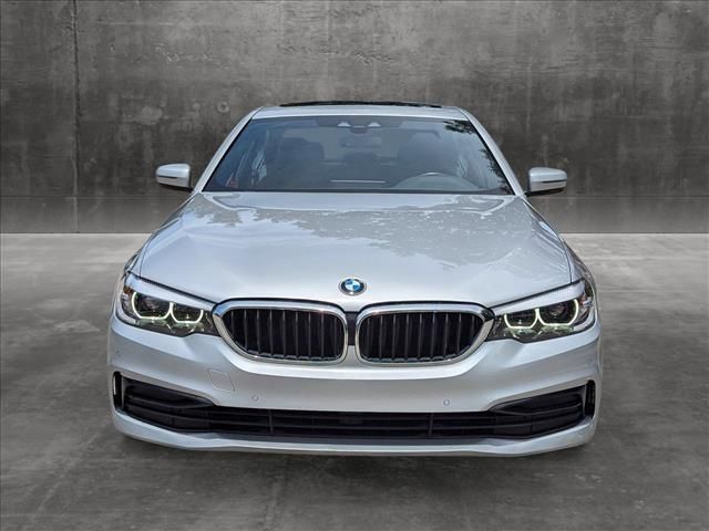 2019 BMW 5 Series 530i