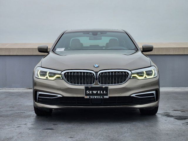 2019 BMW 5 Series 530i