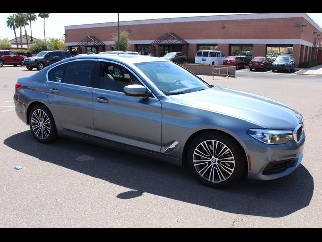 2019 BMW 5 Series 530i