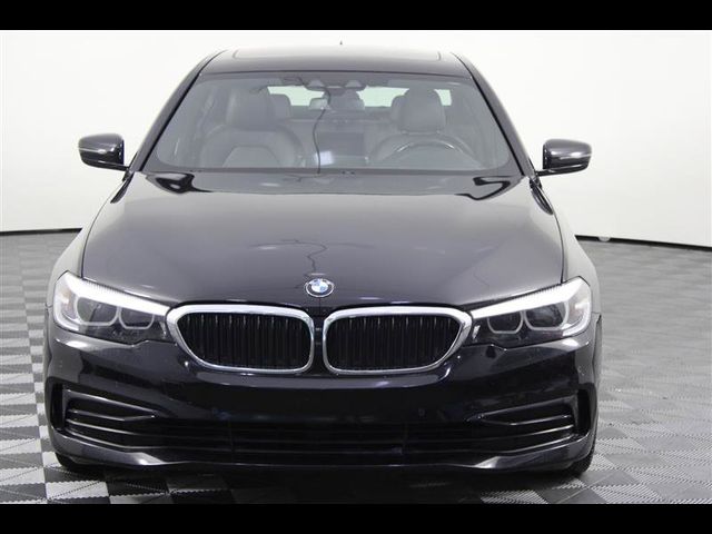 2019 BMW 5 Series 530i