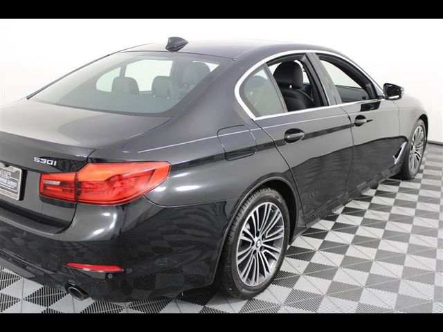 2019 BMW 5 Series 530i