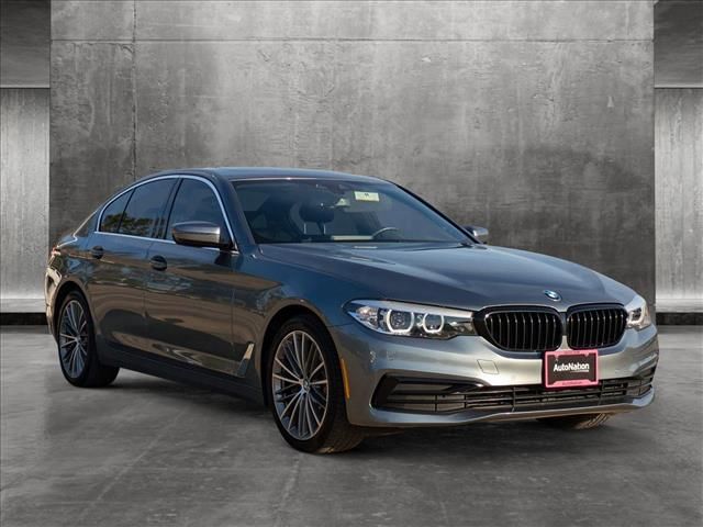 2019 BMW 5 Series 530i