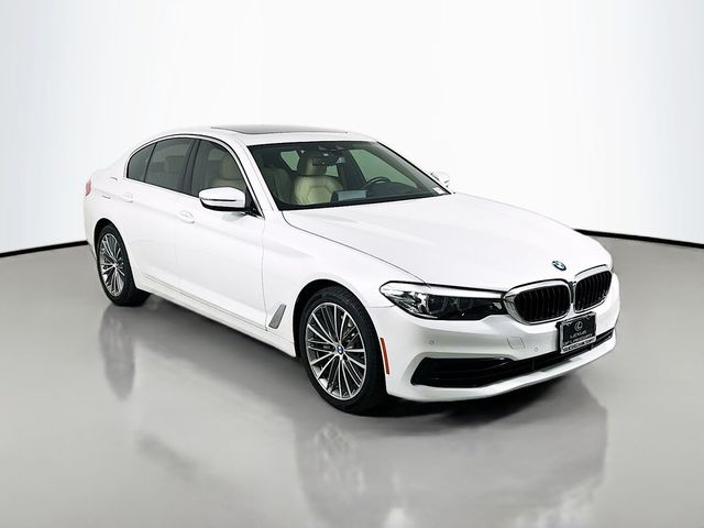 2019 BMW 5 Series 530i