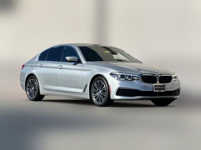 2019 BMW 5 Series 530i