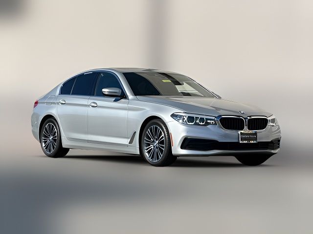 2019 BMW 5 Series 530i