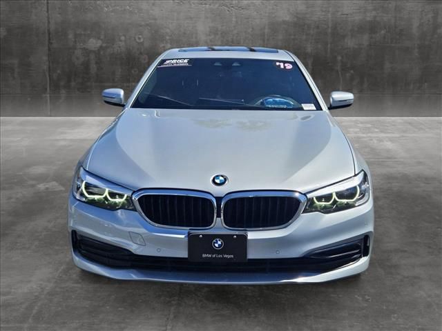 2019 BMW 5 Series 530i