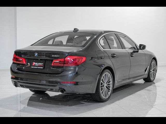 2019 BMW 5 Series 530i