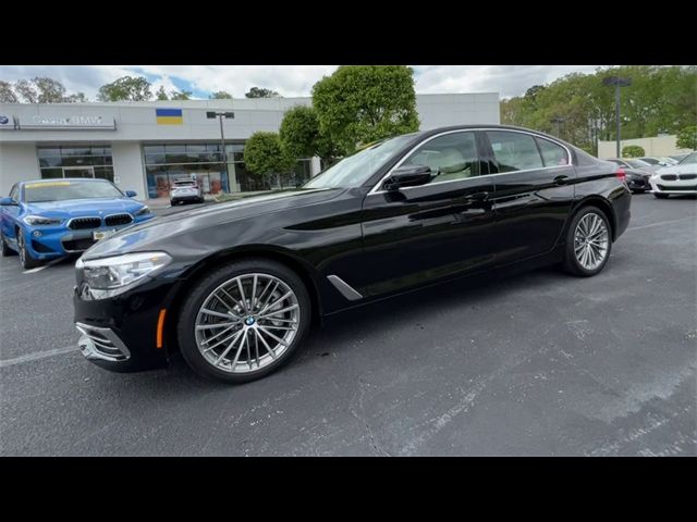 2019 BMW 5 Series 530i