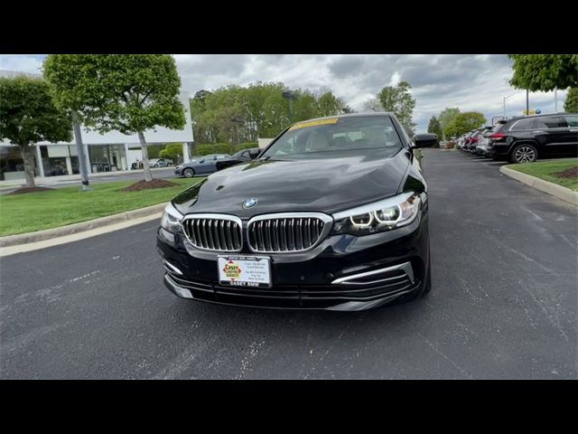 2019 BMW 5 Series 530i