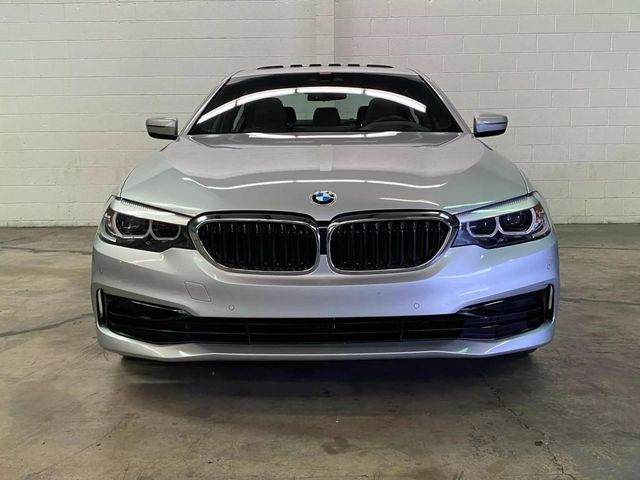 2019 BMW 5 Series 530i