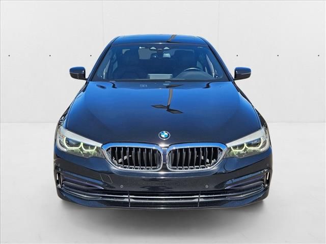 2019 BMW 5 Series 530i