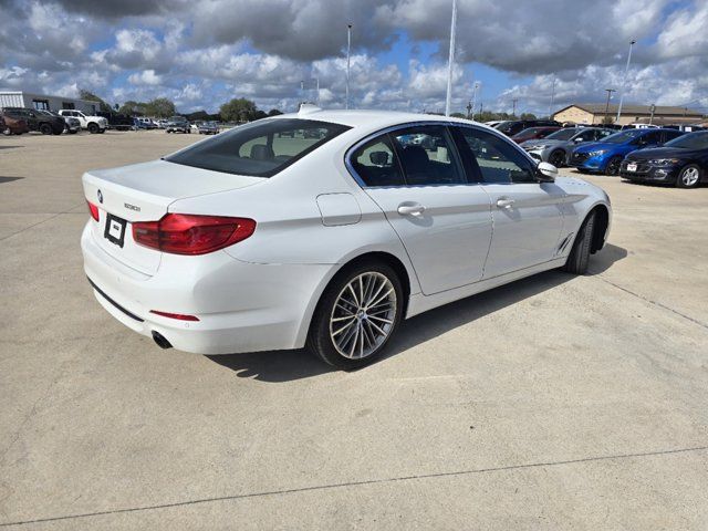 2019 BMW 5 Series 530i