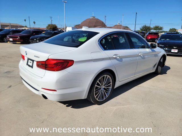 2019 BMW 5 Series 530i