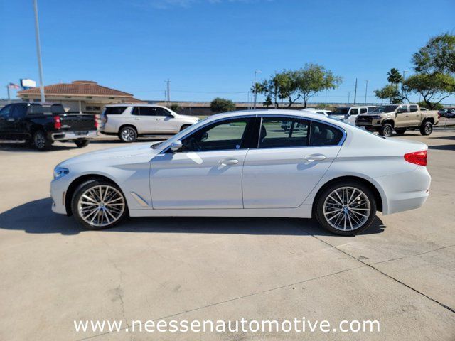 2019 BMW 5 Series 530i