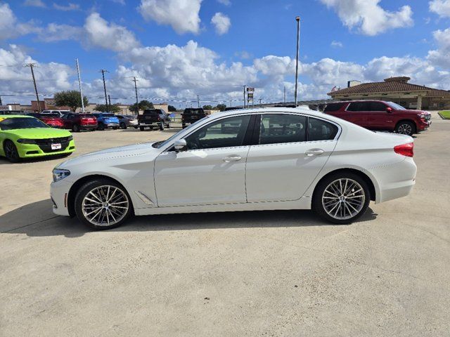 2019 BMW 5 Series 530i