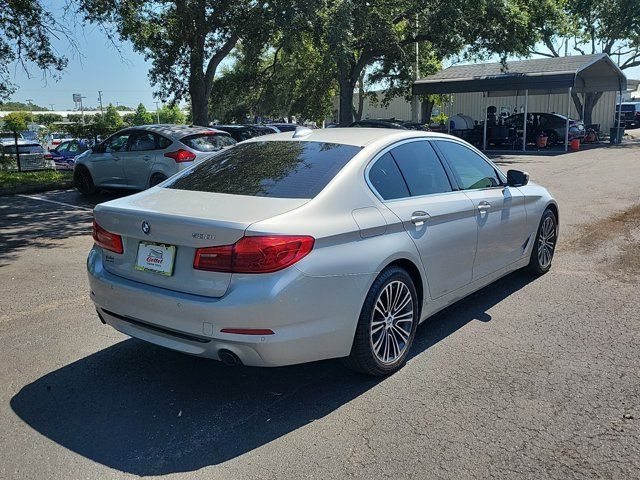 2019 BMW 5 Series 530i