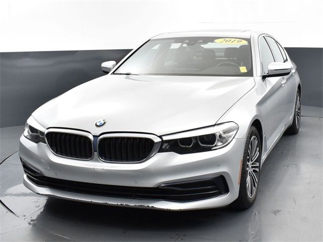 2019 BMW 5 Series 530i