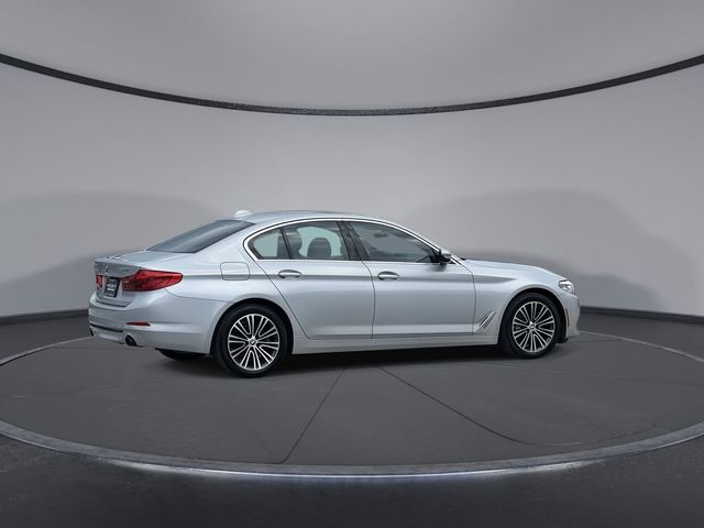 2019 BMW 5 Series 530i