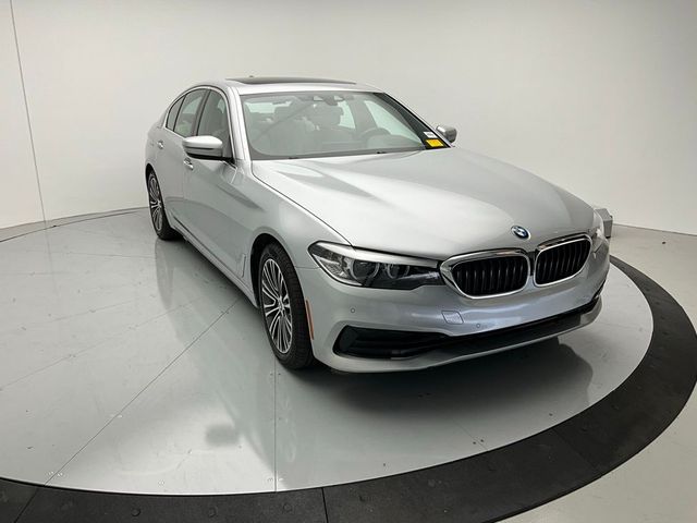 2019 BMW 5 Series 530i